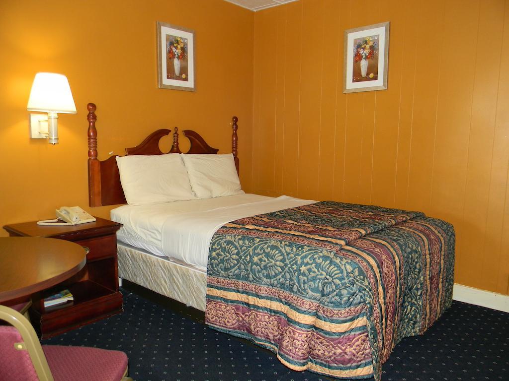 Fairfax Motel 로어노크래피드 객실 사진
